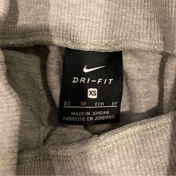 Lights great Nike joggers size xs - Picture 3 of 4